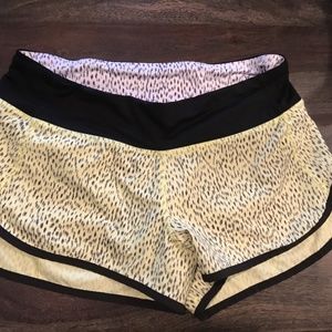 Lululemon Zebra Shorts Size 4